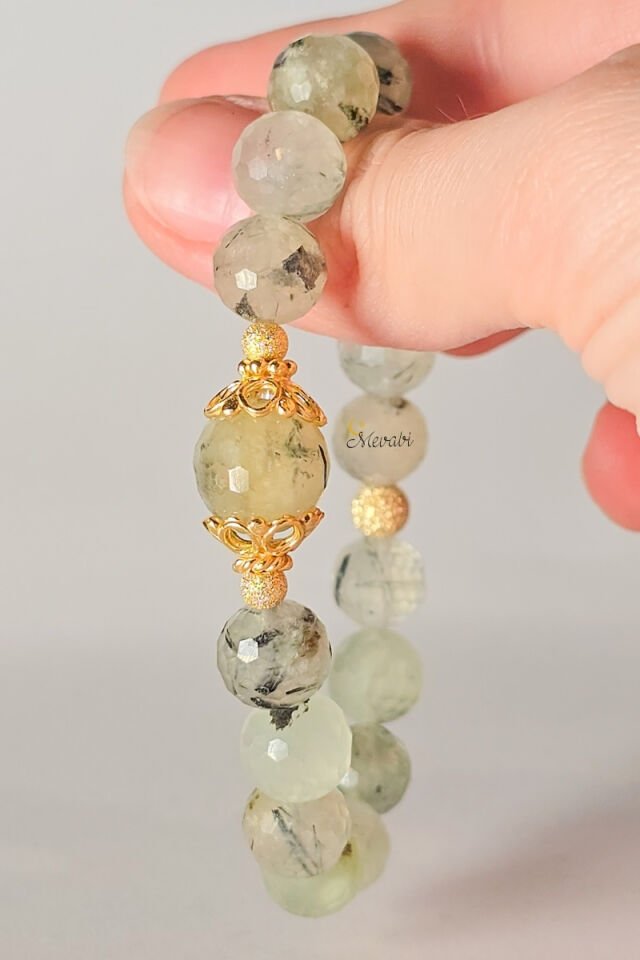 Sare Prehnite Doğal Taş Tasarım Bileklik-2 (925 Ayar Gümüş Üzeri 14K Altın Kaplama)