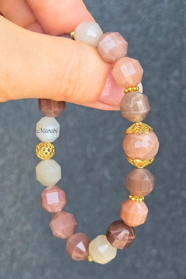 Hera Güneş Taşı Doğal Taş Tasarım Bileklik-2 (925 Ayar Gümüş Üzeri 14K Altın Kaplama)