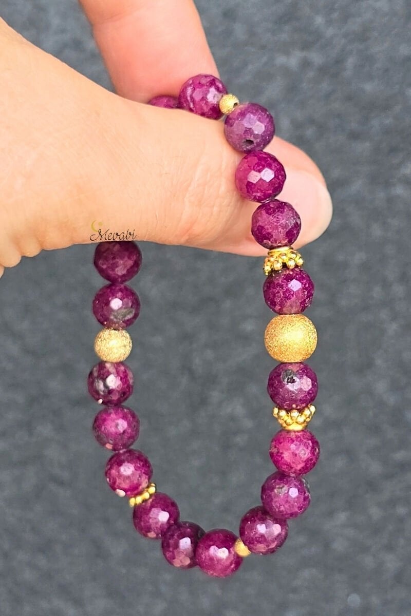 Ece Yakut Doğal Taş Tasarım Bileklik-2 (925 Ayar Gümüş Üzeri 14K Altın Kaplama)