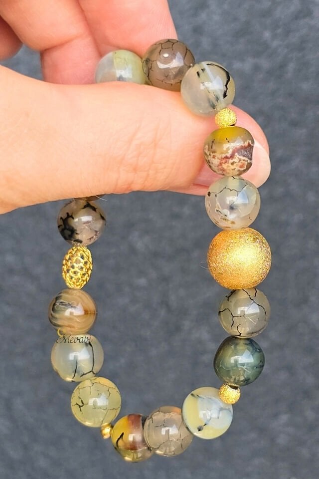 Berra Damarlı Akik Doğal Taş Tasarım Bileklik-3 (925 Ayar Gümüş Üzeri 14K Altın Kaplama)