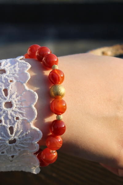 Berra Yemen Akik Doğal Taş Tasarım Bileklik-1 (925 Ayar Gümüş Üzeri Altın Kaplama)