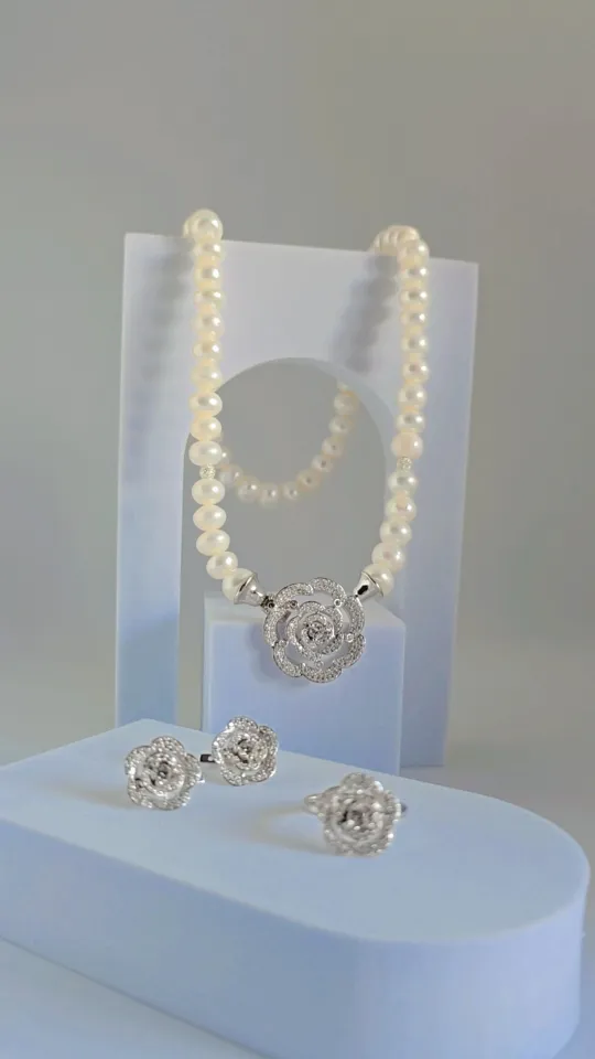 Majori Rose İnci Tasarım Kolye (925 Ayar Gümüş)