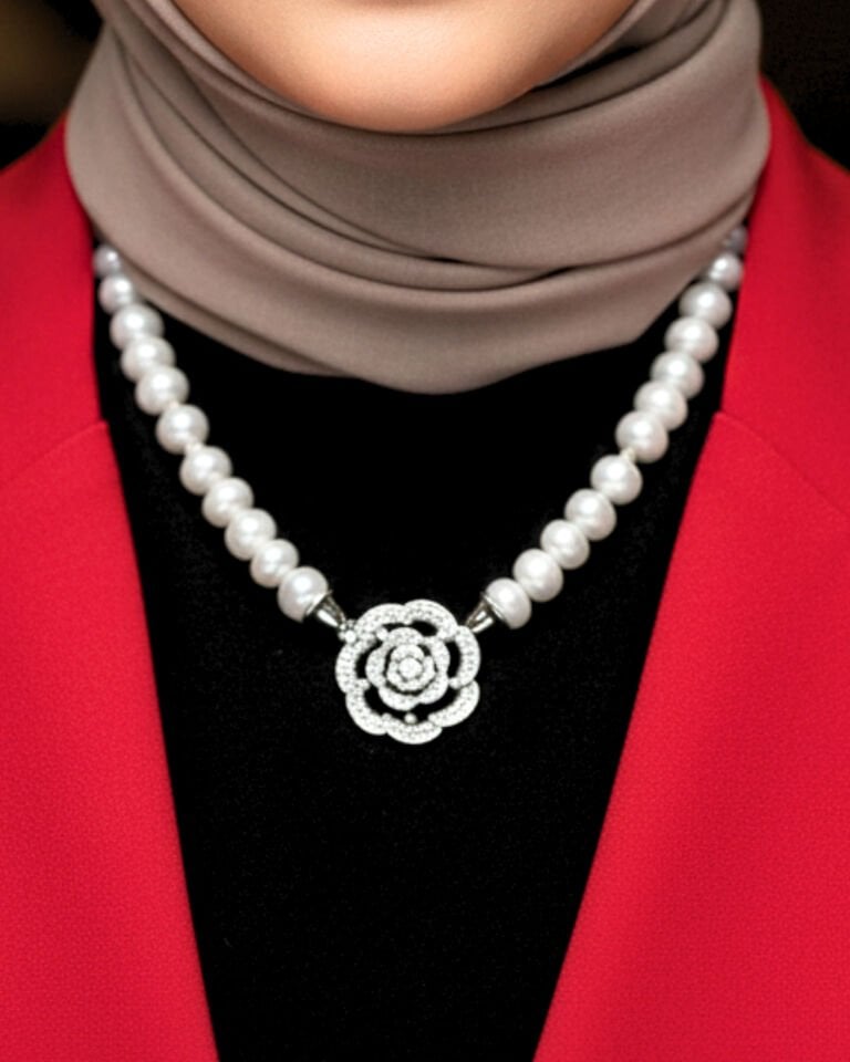 Majori Rose İnci Tasarım Kolye (925 Ayar Gümüş)