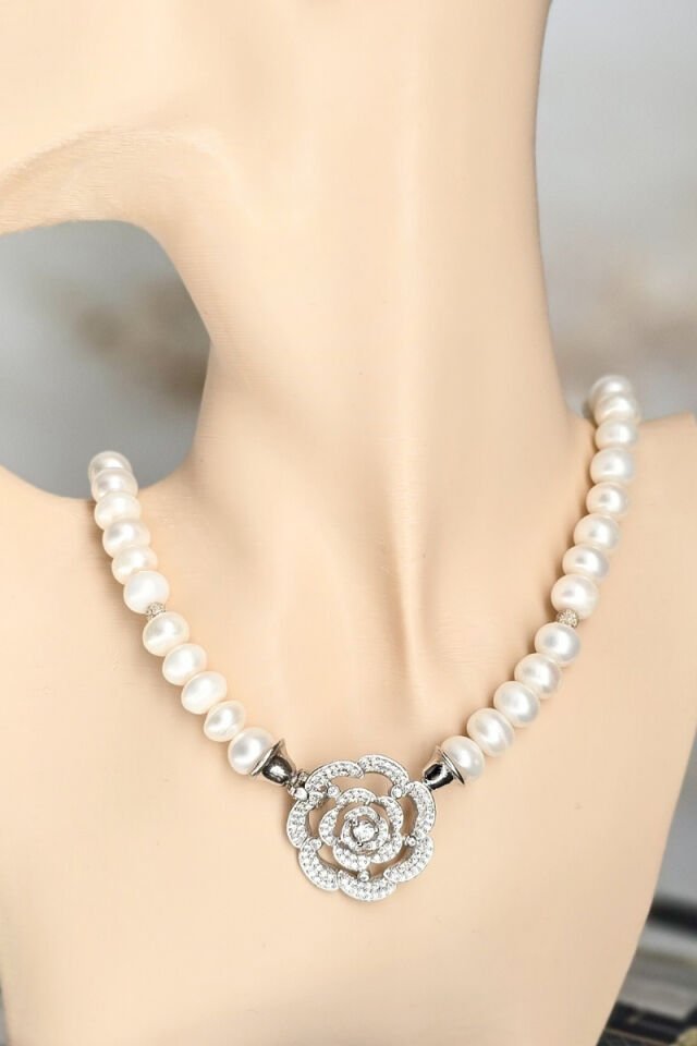 Majori Rose İnci Tasarım Kolye (925 Ayar Gümüş)