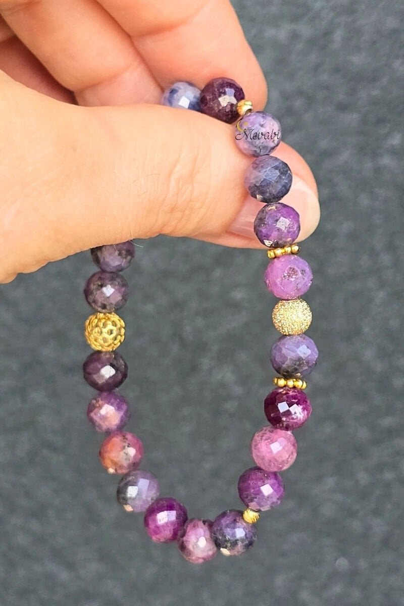 Hevin Safir Doğal Taş Tasarım Bileklik-5 (925 Ayar Gümüş Üzeri 14K Altın Kaplama)