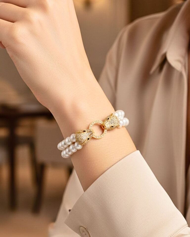Majori Çift Sıra İnci & Panter Başlı Tasarım Kelepçe Bileklik (925 Ayar Gümüş Üzeri 14K Altın Kaplama)